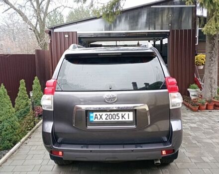 Сірий Тойота Ленд Крузер Прадо 150, об'ємом двигуна 4 л та пробігом 161 тис. км за 23000 $, фото 1 на Automoto.ua