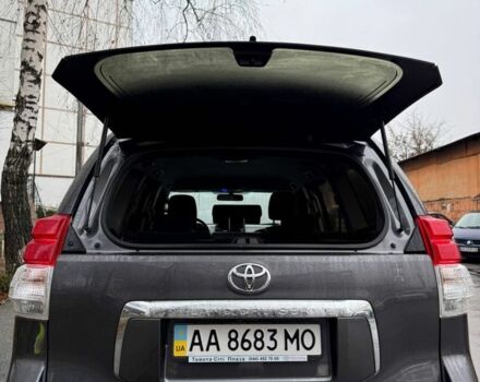 Серый Тойота Ленд Крузер Прадо 150, объемом двигателя 3 л и пробегом 185 тыс. км за 25500 $, фото 15 на Automoto.ua