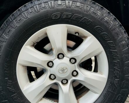 Серый Тойота Ленд Крузер Прадо 150, объемом двигателя 2.7 л и пробегом 202 тыс. км за 20200 $, фото 6 на Automoto.ua