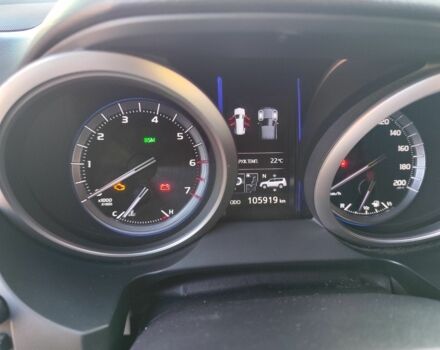 Серый Тойота Ленд Крузер Прадо 150, объемом двигателя 4 л и пробегом 111 тыс. км за 30500 $, фото 5 на Automoto.ua