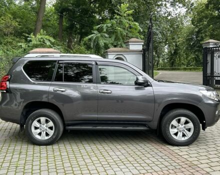 Серый Тойота Ленд Крузер Прадо 150, объемом двигателя 2.7 л и пробегом 51 тыс. км за 32400 $, фото 5 на Automoto.ua