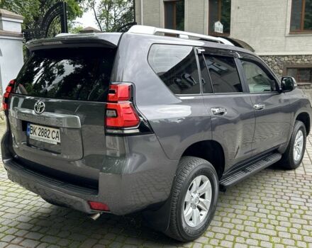 Серый Тойота Ленд Крузер Прадо 150, объемом двигателя 2.7 л и пробегом 51 тыс. км за 32400 $, фото 4 на Automoto.ua