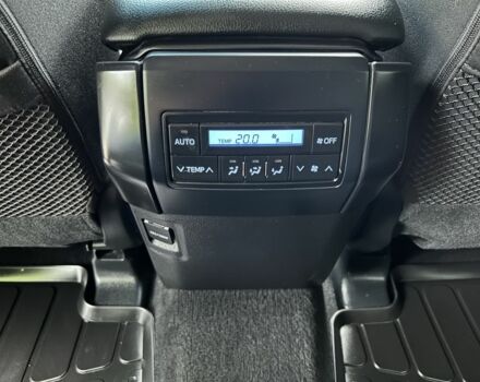 Серый Тойота Ленд Крузер Прадо 150, объемом двигателя 2.7 л и пробегом 51 тыс. км за 32400 $, фото 9 на Automoto.ua