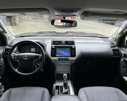 Серый Тойота Ленд Крузер Прадо 150, объемом двигателя 2.7 л и пробегом 51 тыс. км за 32400 $, фото 10 на Automoto.ua