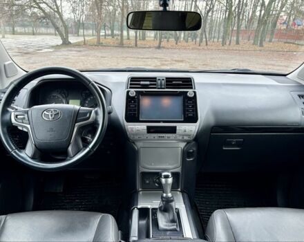 Серый Тойота Ленд Крузер Прадо 150, объемом двигателя 2.7 л и пробегом 159 тыс. км за 27800 $, фото 7 на Automoto.ua