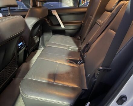 Серый Тойота Ленд Крузер Прадо 150, объемом двигателя 2.8 л и пробегом 144 тыс. км за 37000 $, фото 18 на Automoto.ua