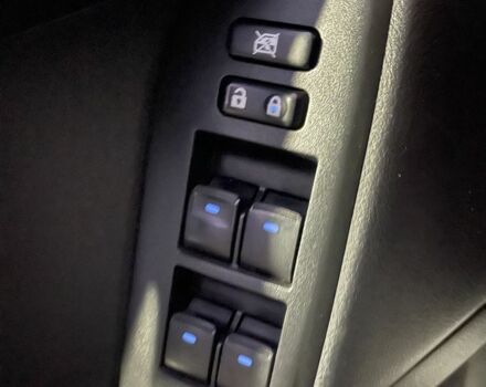 Серый Тойота Ленд Крузер Прадо 150, объемом двигателя 2.8 л и пробегом 144 тыс. км за 37000 $, фото 23 на Automoto.ua