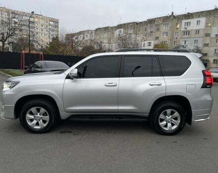 Серый Тойота Ленд Крузер Прадо 150, объемом двигателя 2.8 л и пробегом 144 тыс. км за 37000 $, фото 3 на Automoto.ua