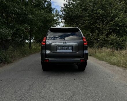 Сірий Тойота Ленд Крузер Прадо 150, об'ємом двигуна 2.8 л та пробігом 174 тис. км за 37500 $, фото 4 на Automoto.ua