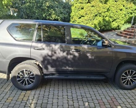 Серый Тойота Ленд Крузер Прадо 150, объемом двигателя 2.7 л и пробегом 12 тыс. км за 28150 $, фото 6 на Automoto.ua