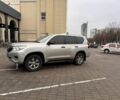 Серый Тойота Ленд Крузер Прадо 150, объемом двигателя 0 л и пробегом 125 тыс. км за 24700 $, фото 1 на Automoto.ua