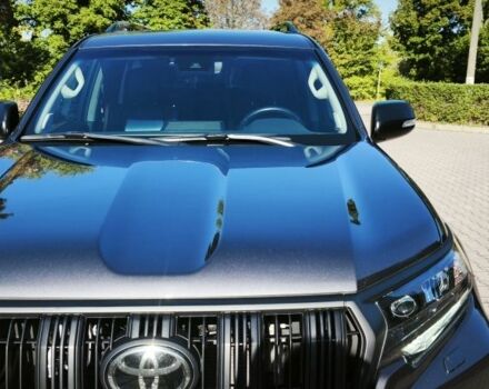 Сірий Тойота Ленд Крузер Прадо 150, об'ємом двигуна 2.8 л та пробігом 116 тис. км за 51000 $, фото 2 на Automoto.ua