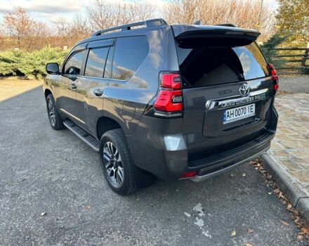 Серый Тойота Ленд Крузер Прадо 150, объемом двигателя 4.8 л и пробегом 72 тыс. км за 55000 $, фото 19 на Automoto.ua