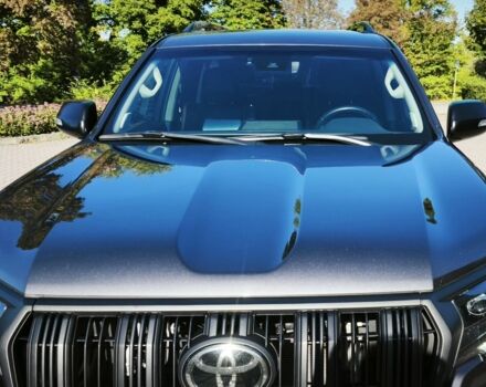 Сірий Тойота Ленд Крузер Прадо 150, об'ємом двигуна 2.8 л та пробігом 116 тис. км за 51000 $, фото 3 на Automoto.ua