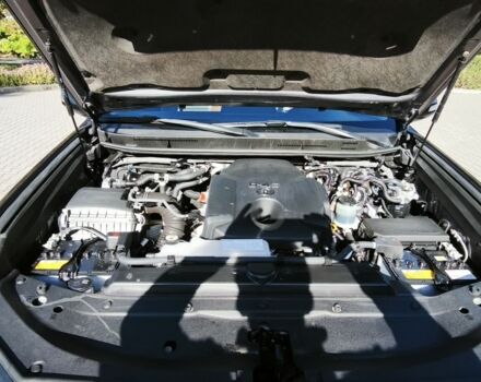 Сірий Тойота Ленд Крузер Прадо 150, об'ємом двигуна 2.8 л та пробігом 116 тис. км за 51000 $, фото 5 на Automoto.ua