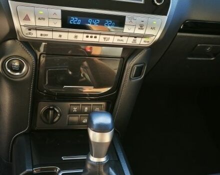 Сірий Тойота Ленд Крузер Прадо 150, об'ємом двигуна 2.8 л та пробігом 116 тис. км за 51000 $, фото 6 на Automoto.ua