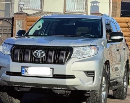 Сірий Тойота Ленд Крузер Прадо 150, об'ємом двигуна 0 л та пробігом 125 тис. км за 28200 $, фото 1 на Automoto.ua