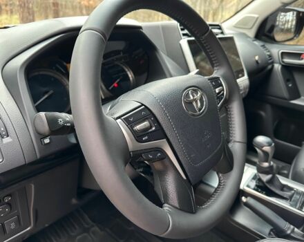 Синій Тойота Ленд Крузер Прадо 150, об'ємом двигуна 2.8 л та пробігом 65 тис. км за 41600 $, фото 11 на Automoto.ua