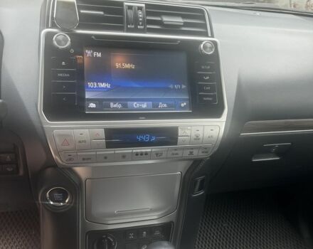 Синій Тойота Ленд Крузер Прадо 150, об'ємом двигуна 0 л та пробігом 178 тис. км за 1600000 $, фото 4 на Automoto.ua