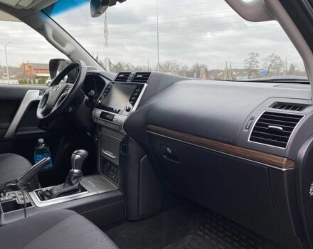 Синий Тойота Ленд Крузер Прадо 150, объемом двигателя 4 л и пробегом 85 тыс. км за 46700 $, фото 5 на Automoto.ua