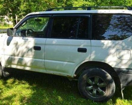 Белый Тойота Ленд Крузер Прадо 90, объемом двигателя 3 л и пробегом 280 тыс. км за 7373 $, фото 9 на Automoto.ua