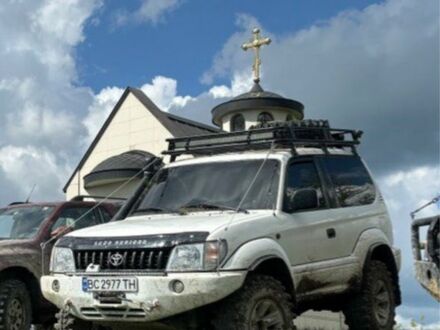 Тойота Ленд Крузер Прадо 90 1999 в Сколе на Automoto.ua Белый Тойота Ленд Крузер Прадо 90, объемом двигателя 3 л и пробегом 176 тыс. км за 15700 $, фото 1 на Automoto.ua