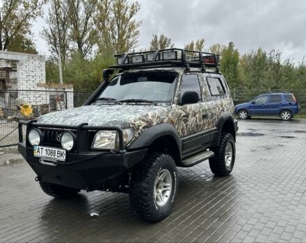 Бежевый Тойота Ленд Крузер Прадо 90, объемом двигателя 3 л и пробегом 197 тыс. км за 11500 $, фото 1 на Automoto.ua