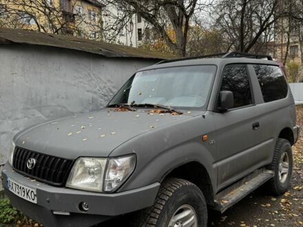 Серый Тойота Ленд Крузер Прадо 90, объемом двигателя 3 л и пробегом 240 тыс. км за 9999 $, фото 1 на Automoto.ua