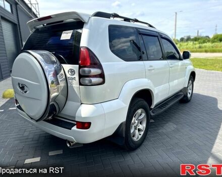 Белый Тойота Ленд Крузер Прадо, объемом двигателя 2.7 л и пробегом 237 тыс. км за 13500 $, фото 3 на Automoto.ua