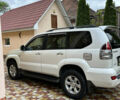 Белый Тойота Ленд Крузер Прадо, объемом двигателя 2.69 л и пробегом 250 тыс. км за 12000 $, фото 1 на Automoto.ua