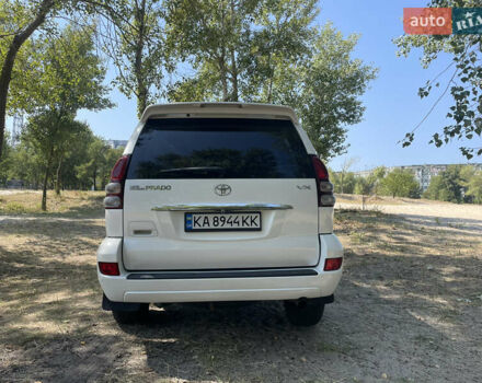 Білий Тойота Ленд Крузер Прадо, об'ємом двигуна 4 л та пробігом 240 тис. км за 16500 $, фото 4 на Automoto.ua