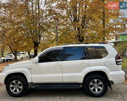 Белый Тойота Ленд Крузер Прадо, объемом двигателя 3.96 л и пробегом 257 тыс. км за 16900 $, фото 72 на Automoto.ua