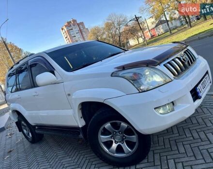 Белый Тойота Ленд Крузер Прадо, объемом двигателя 3.96 л и пробегом 257 тыс. км за 16900 $, фото 25 на Automoto.ua