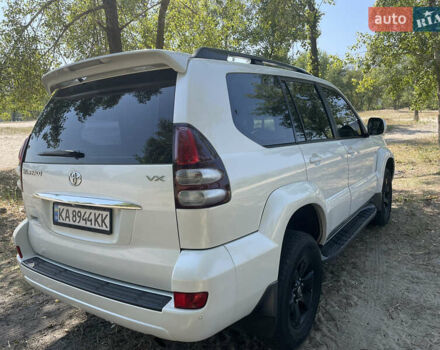 Білий Тойота Ленд Крузер Прадо, об'ємом двигуна 4 л та пробігом 240 тис. км за 16500 $, фото 3 на Automoto.ua