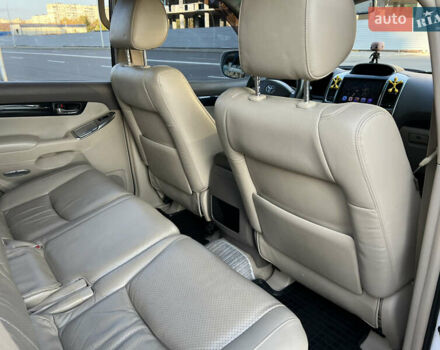 Белый Тойота Ленд Крузер Прадо, объемом двигателя 4 л и пробегом 273 тыс. км за 17500 $, фото 13 на Automoto.ua