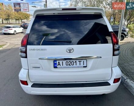 Белый Тойота Ленд Крузер Прадо, объемом двигателя 3.96 л и пробегом 257 тыс. км за 16900 $, фото 8 на Automoto.ua