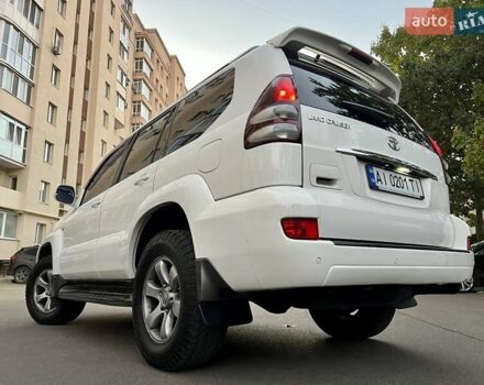 Белый Тойота Ленд Крузер Прадо, объемом двигателя 3.96 л и пробегом 257 тыс. км за 16900 $, фото 61 на Automoto.ua