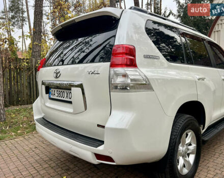 Белый Тойота Ленд Крузер Прадо, объемом двигателя 2.7 л и пробегом 228 тыс. км за 19950 $, фото 45 на Automoto.ua