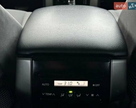 Білий Тойота Ленд Крузер Прадо, об'ємом двигуна 2.7 л та пробігом 180 тис. км за 20500 $, фото 67 на Automoto.ua