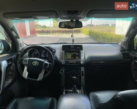 Белый Тойота Ленд Крузер Прадо, объемом двигателя 4 л и пробегом 193 тыс. км за 23700 $, фото 16 на Automoto.ua