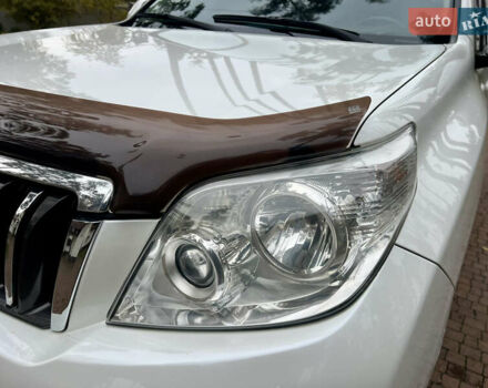 Белый Тойота Ленд Крузер Прадо, объемом двигателя 2.7 л и пробегом 228 тыс. км за 19950 $, фото 32 на Automoto.ua