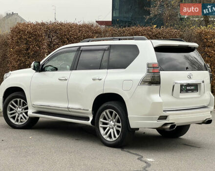 Белый Тойота Ленд Крузер Прадо, объемом двигателя 2.98 л и пробегом 150 тыс. км за 26500 $, фото 17 на Automoto.ua