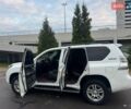 Тойота Ленд Крузер Прадо 2010 у Києві на Automoto.ua Білий Тойота Ленд Крузер Прадо, об'ємом двигуна 4 л та пробігом 237 тис. км за 19700 $, фото 15 на Automoto.ua