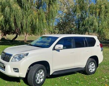 Белый Тойота Ленд Крузер Прадо, объемом двигателя 2.7 л и пробегом 180 тыс. км за 20500 $, фото 3 на Automoto.ua