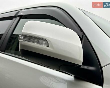 Білий Тойота Ленд Крузер Прадо, об'ємом двигуна 2.7 л та пробігом 180 тис. км за 20500 $, фото 37 на Automoto.ua