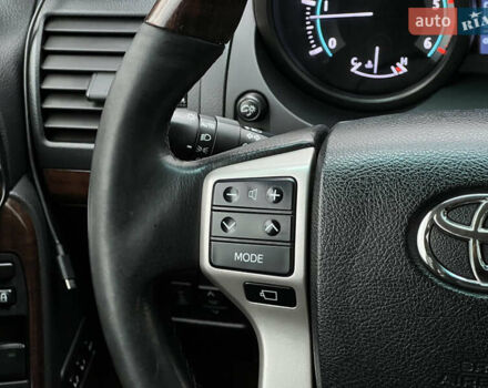 Белый Тойота Ленд Крузер Прадо, объемом двигателя 2.98 л и пробегом 150 тыс. км за 26500 $, фото 39 на Automoto.ua