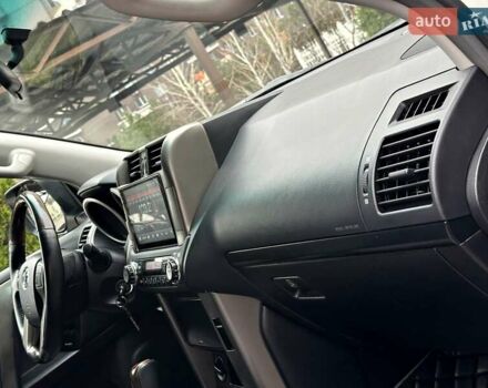 Белый Тойота Ленд Крузер Прадо, объемом двигателя 2.7 л и пробегом 180 тыс. км за 20500 $, фото 54 на Automoto.ua