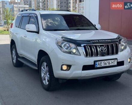 Белый Тойота Ленд Крузер Прадо, объемом двигателя 4 л и пробегом 193 тыс. км за 23700 $, фото 6 на Automoto.ua