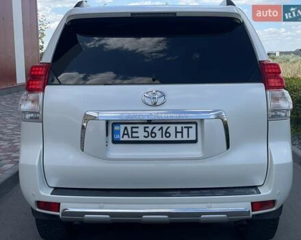 Белый Тойота Ленд Крузер Прадо, объемом двигателя 4 л и пробегом 193 тыс. км за 23700 $, фото 4 на Automoto.ua