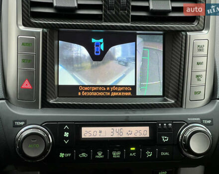 Белый Тойота Ленд Крузер Прадо, объемом двигателя 2.98 л и пробегом 150 тыс. км за 26500 $, фото 47 на Automoto.ua